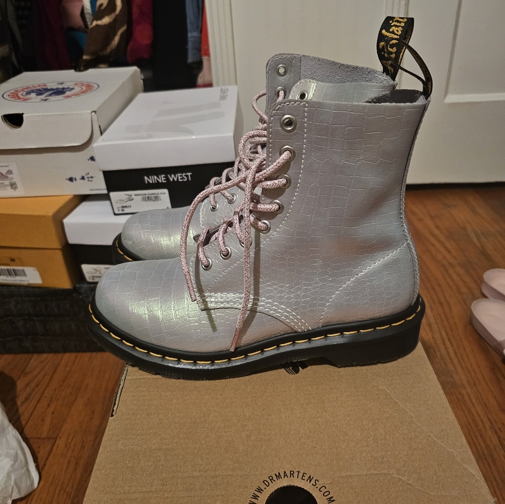 Dr. Marten boots